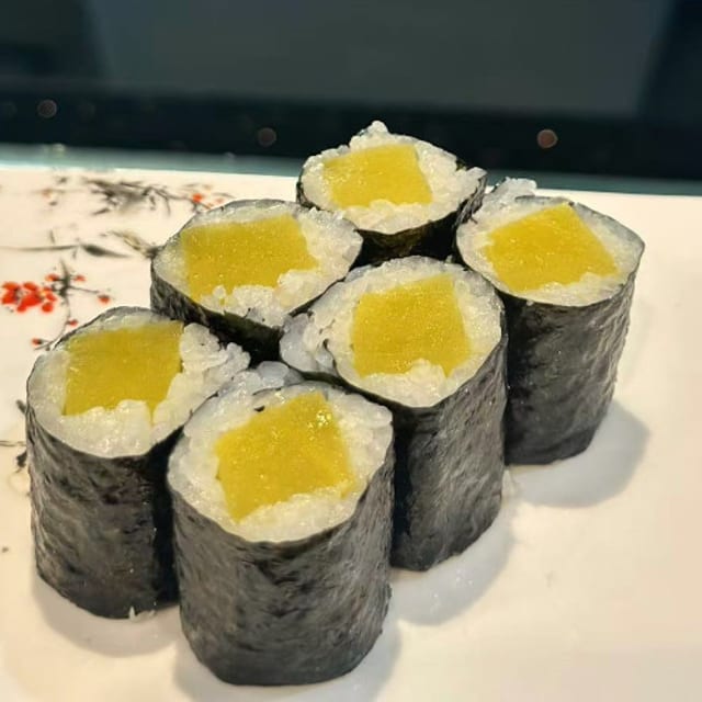 Oshinko Roll.