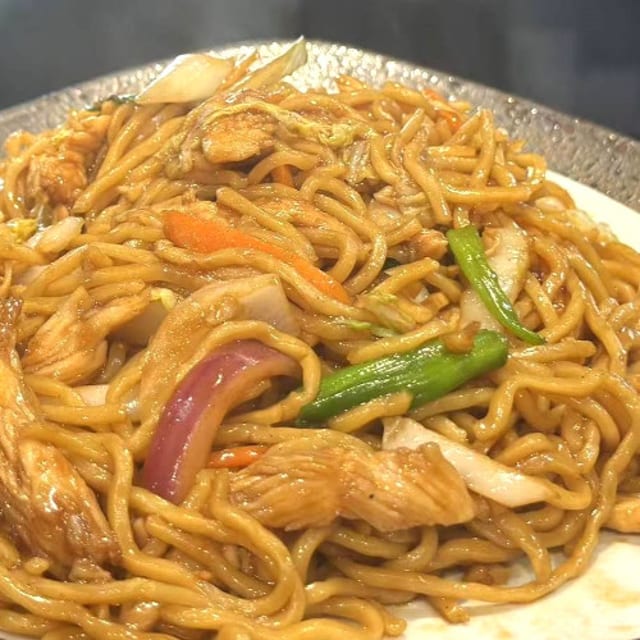 Chicken Lo Mein.