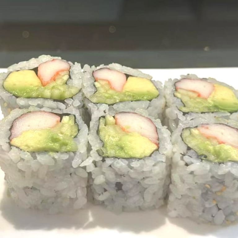California Roll: A Sushi Delight