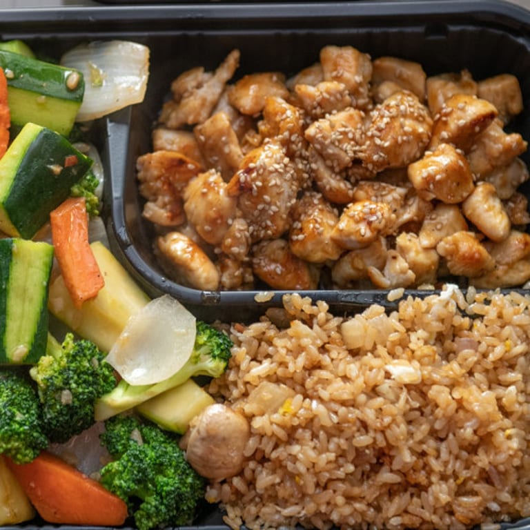 Sizzling Hibachi Chicken: A Flavorful Japanese Delight