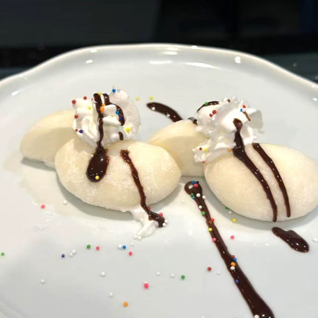 Vanilla Mochi Ice Cream.